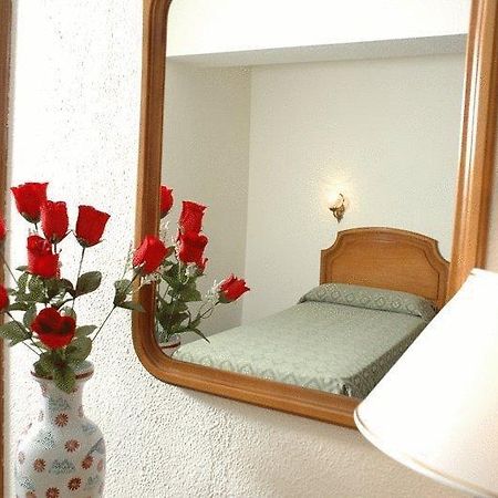 Senorial Otel Madrid Oda fotoğraf